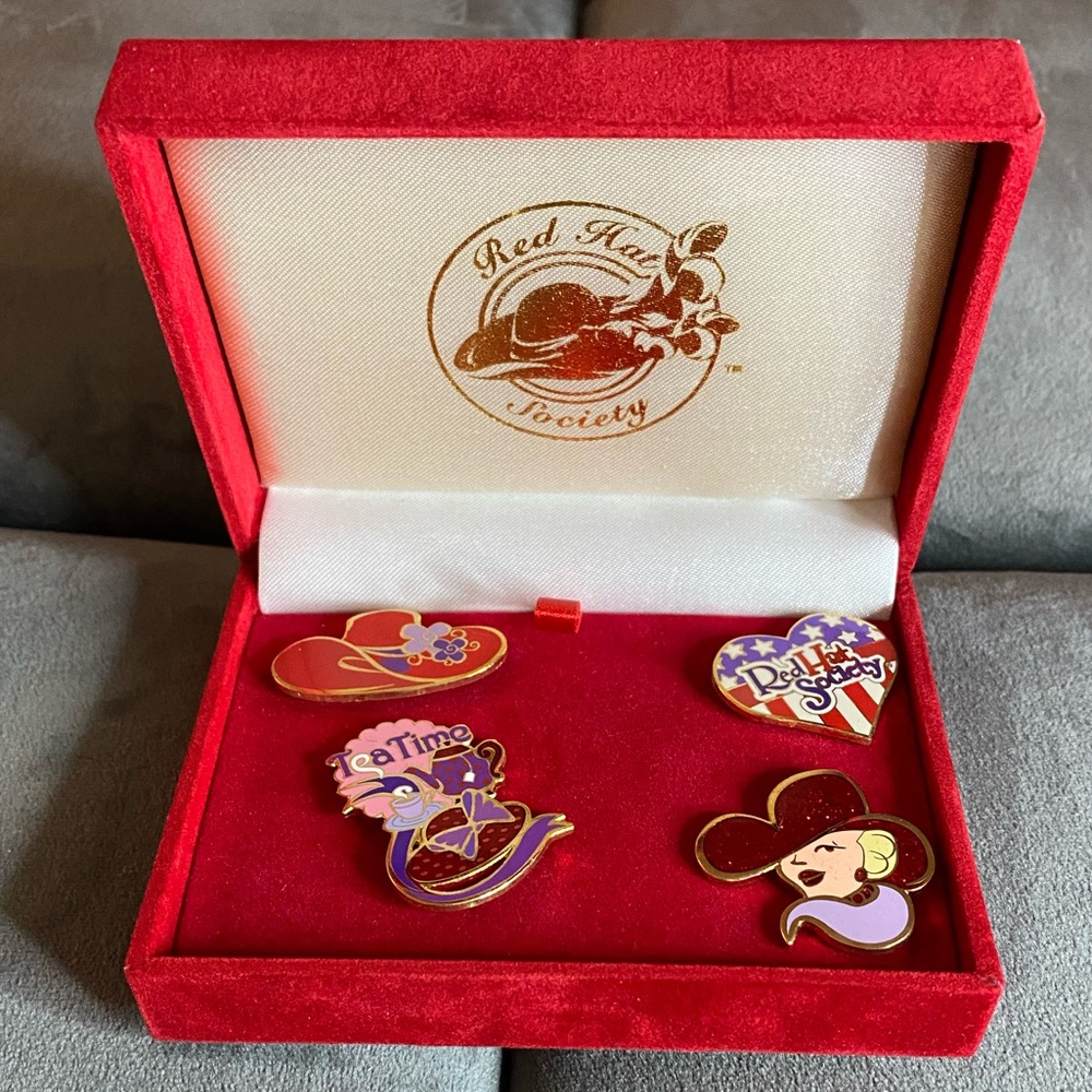 Red hat society collectors Pins (Rare find as a set)